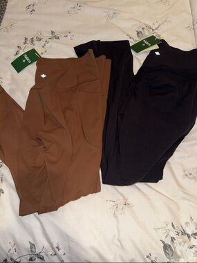 2 Halara High-Waist Active Leggings - Brown and Black